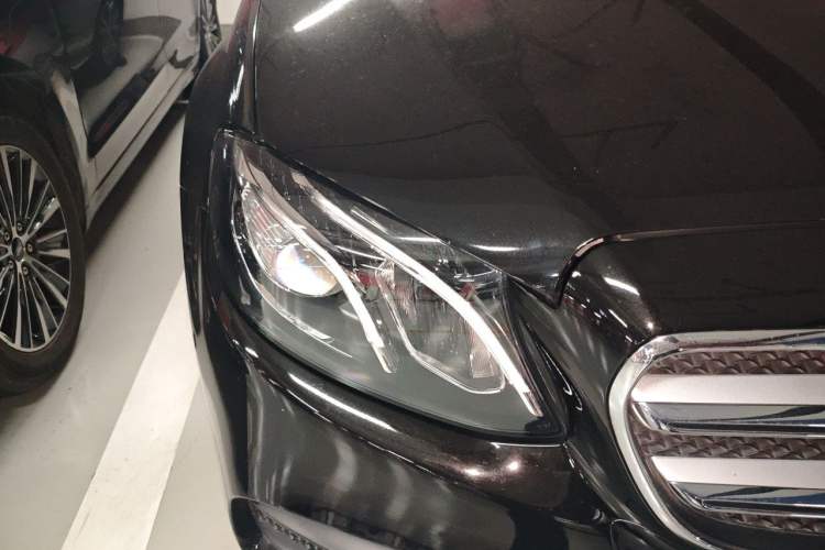Used Mercedes-Benz E-Class 2020 E 300 L Sporty and Stylish Model Right Front Headlight
