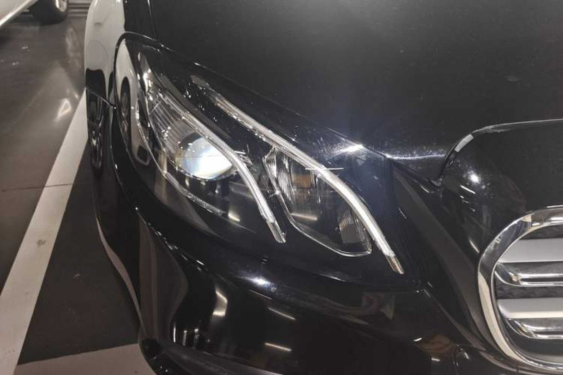Used Mercedes-Benz E-Class 2020 Restyled E 300 L Sport Exclusive Edition Right Front Headlight