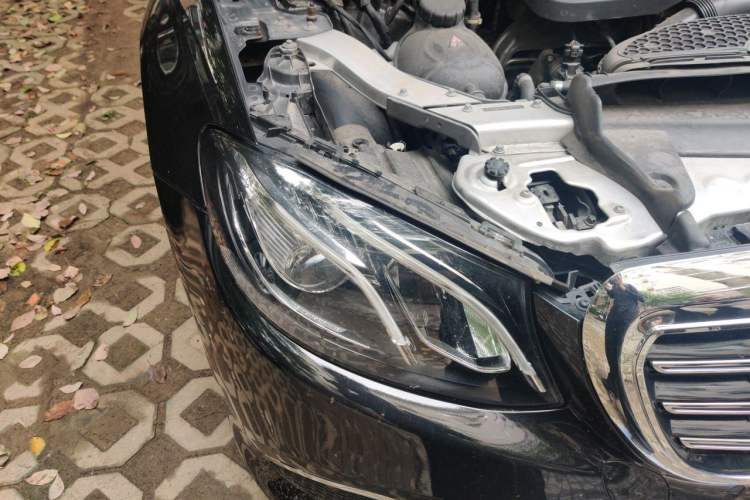 Used Mercedes-Benz E-Class 2020 E 300 L Stylish Model Right Front Headlight