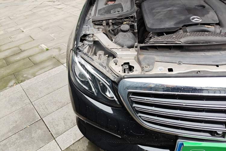 Used Mercedes-Benz E-Class 2020 E 300 L Stylish Model Right Front Headlight