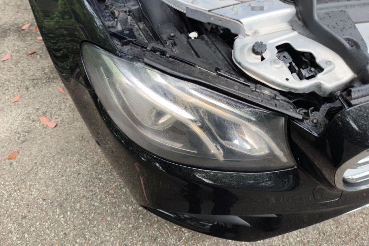 Used Mercedes-Benz E-Class 2020 E 300 L Sporty and Stylish Model Right Front Headlight