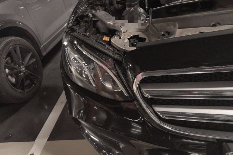Used Mercedes-Benz E-Class 2020 Restyled E 300 L Sport Exclusive Edition Right Front Headlight