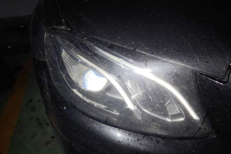 Used Mercedes-Benz E-Class 2020 E 260 L Sport Edition Right Front Headlight