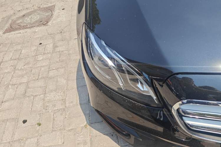 Used Mercedes-Benz E-Class 2020 Restyled E 300 L Sporty and Stylish Edition Right Front Headlight