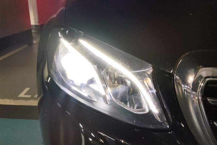 Used Mercedes-Benz E-Class 2020 Facelift E 300 L Stylish Edition Right Front Headlight