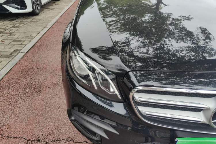 Used Mercedes-Benz E-Class 2020 Restyled E 300 L Sport Exclusive Edition Right Front Headlight