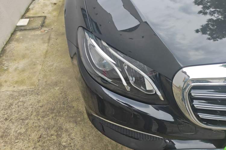 Used Mercedes-Benz E-Class 2020 E 260 L 4MATIC Right Front Headlight