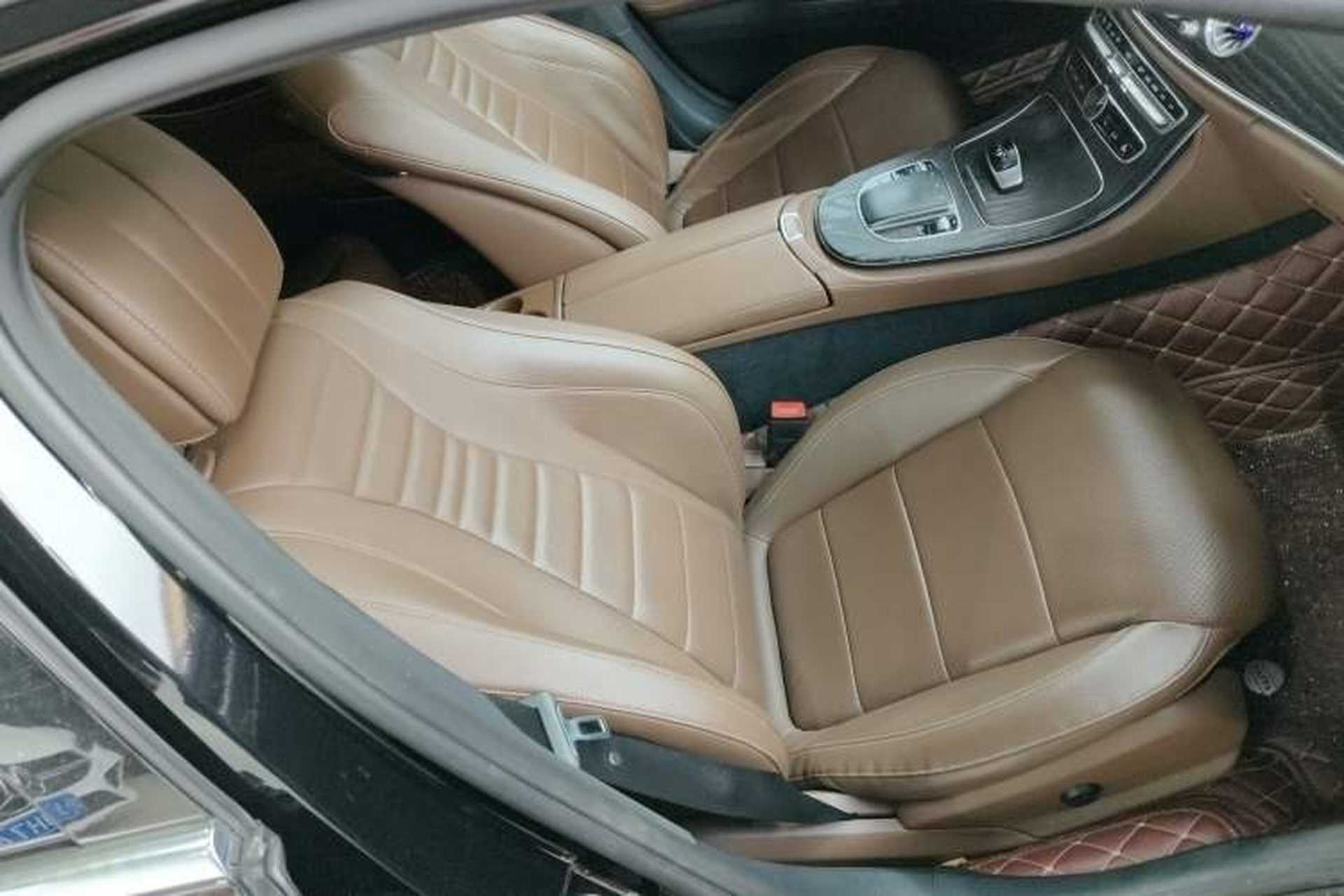 Used Mercedes-Benz E-Class 2020 E 300 L Sporty and Stylish Model Right Front Seat