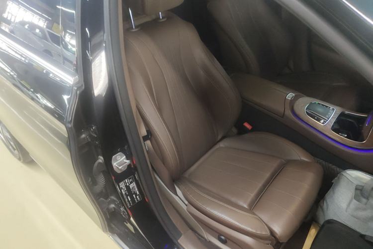 Used Mercedes-Benz E-Class 2020 E 260 L Right Front Seat