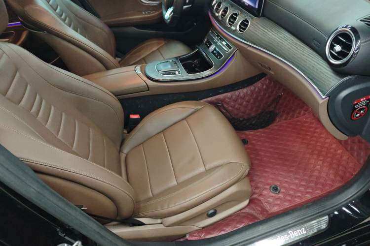Used Mercedes-Benz E-Class 2020 E 300 L Sporty and Stylish Model Right Front Seat