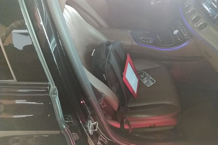 Used Mercedes-Benz E-Class 2020 E 260 Sport Edition Right Front Seat