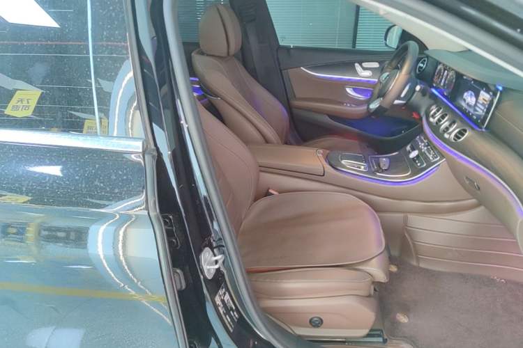 Used Mercedes-Benz E-Class 2020 Facelift E 260 L Sport Edition Right Front Seat