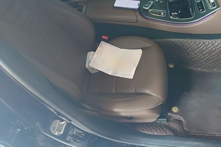 Used Mercedes-Benz E-Class 2020 Restyled E 300 L Sporty and Stylish Edition Right Front Seat