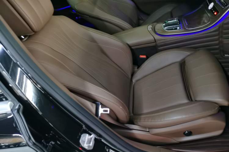 Used Mercedes-Benz E-Class 2020 Facelift E 260 L Right Front Seat