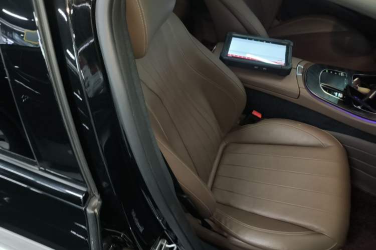 Used Mercedes-Benz E-Class 2020 Facelift E 260 Sport Edition Right Front Seat