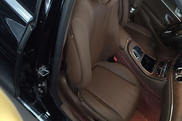 Used Mercedes-Benz E-Class 2020 E 300 L Stylish Model Right Front Seat