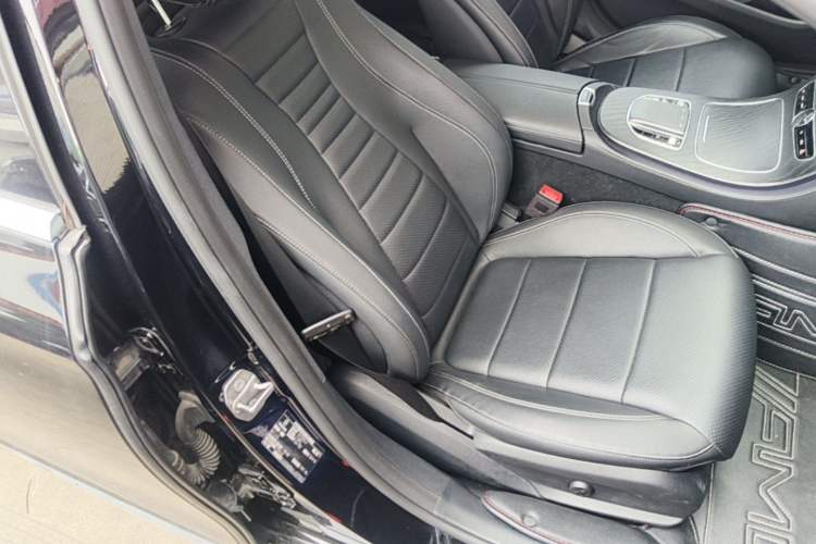 Used Mercedes-Benz E-Class 2020 E 300 L Sporty and Stylish Model Right Front Seat