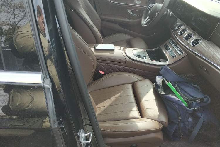 Used Mercedes-Benz E-Class 2020 Facelift E 260 L Right Front Seat
