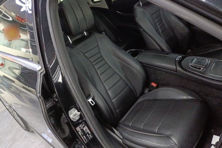 Used Mercedes-Benz E-Class 2020 Restyled E 300 L Sporty and Stylish Edition Right Front Seat