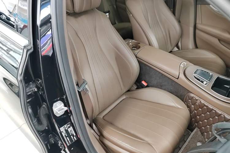 Used Mercedes-Benz E-Class 2020 E 300 L Stylish Model Right Front Seat