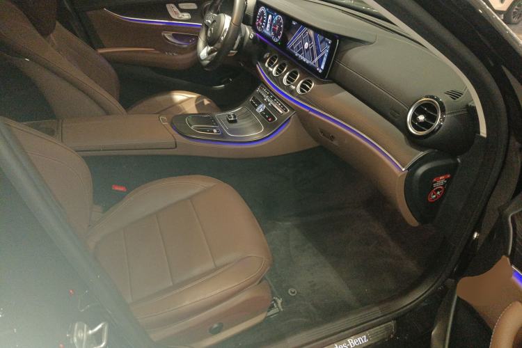 Used Mercedes-Benz E-Class 2020 Restyled E 300 L Sporty and Stylish Edition Right Front Seat