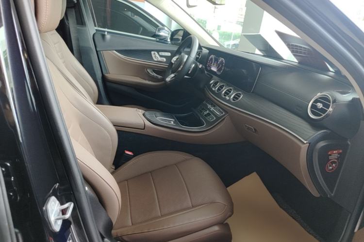 Used Mercedes-Benz E-Class 2020 Restyled E 300 L Sporty and Stylish Edition Right Front Seat