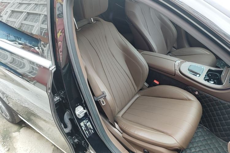 Used Mercedes-Benz E-Class 2020 E 300 L Luxury Model Right Front Seat
