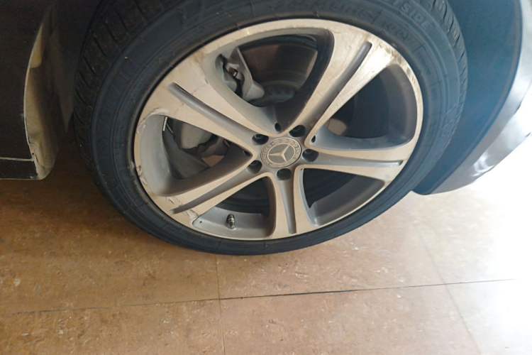Used Mercedes-Benz E-Class 2020 Facelift E 260 L Sport Edition Right Front Wheel Hub