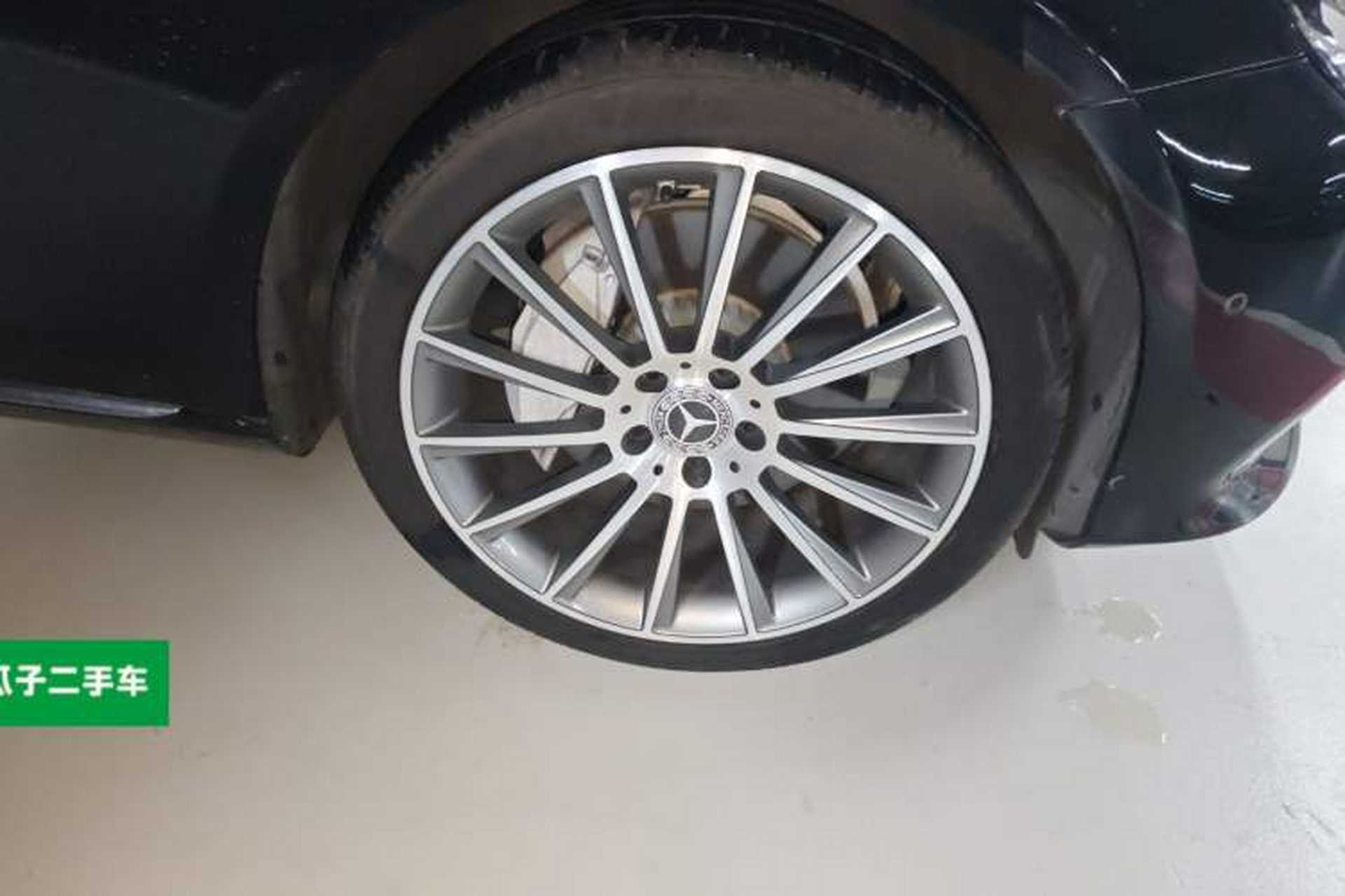 Used Mercedes-Benz E-Class 2020 E 300 L Luxury Model Right Front Wheel Hub