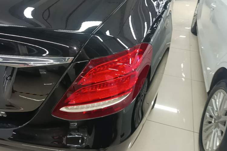 Used Mercedes-Benz E-Class 2020 Facelift E 260 L Right Rear Taillight