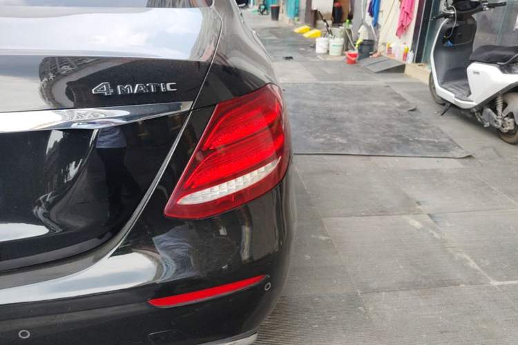 Used Mercedes-Benz E-Class 2020 Facelift E 300 L Stylish Edition Right Rear Taillight