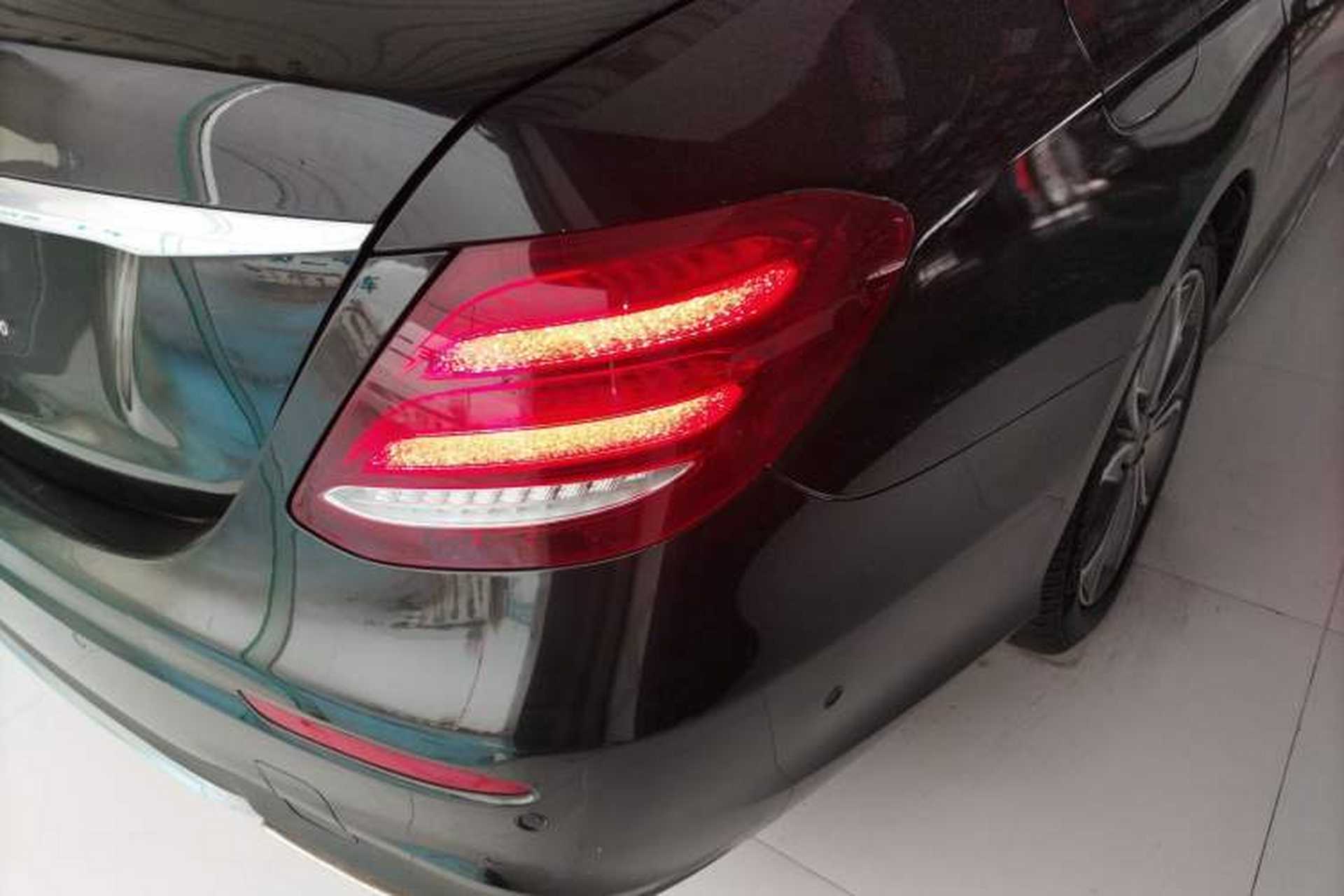 Used Mercedes-Benz E-Class 2020 E 300 L Sport Luxury Edition Right Rear Taillight