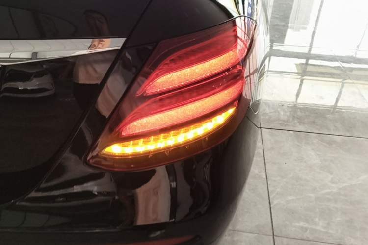 Used Mercedes-Benz E-Class 2020 E 300 L Sporty and Stylish Model Right Rear Taillight