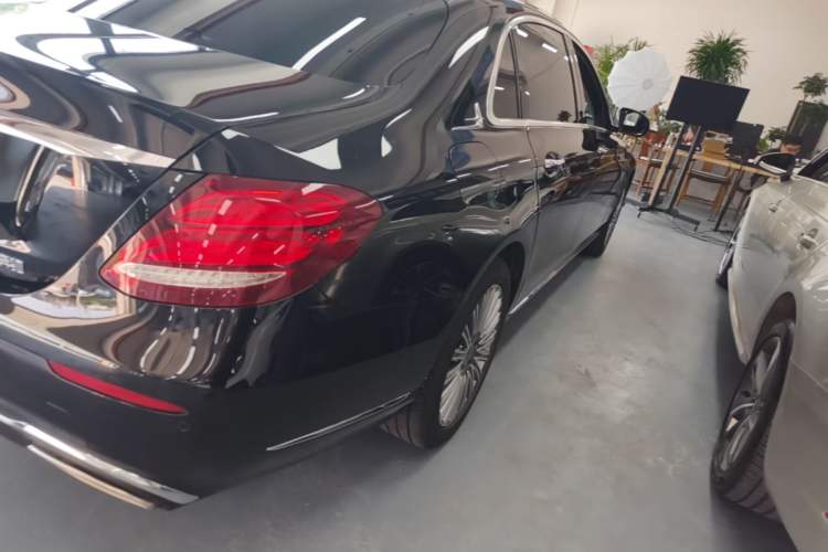 Used Mercedes-Benz E-Class 2020 Facelift E 300 L Stylish Edition Right Rear Taillight