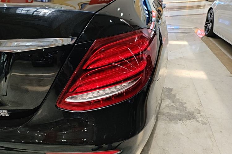Used Mercedes-Benz E-Class 2020 Restyled E 300 L Sporty and Stylish Edition Right Rear Taillight