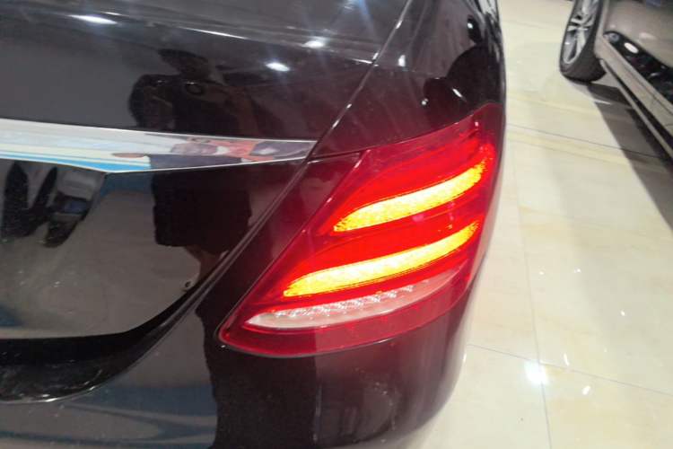 Used Mercedes-Benz E-Class 2020 Facelift E 260 L Right Rear Taillight