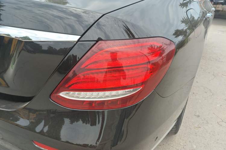 Used Mercedes-Benz E-Class 2020 Facelift E 300 L Stylish Edition Right Rear Taillight