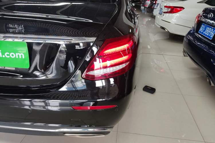 Used Mercedes-Benz E-Class 2020 Facelift E 300 L Stylish Edition Right Rear Taillight