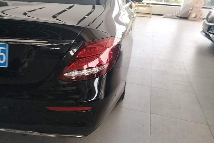 Used Mercedes-Benz E-Class 2020 E 260 L Sport Edition Right Rear Taillight