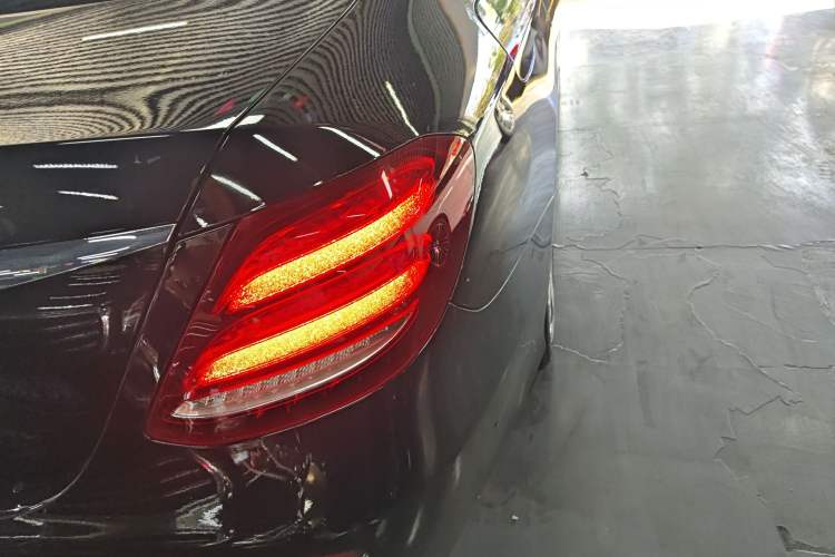 Used Mercedes-Benz E-Class 2020 E 260 L Sport Edition Right Rear Taillight