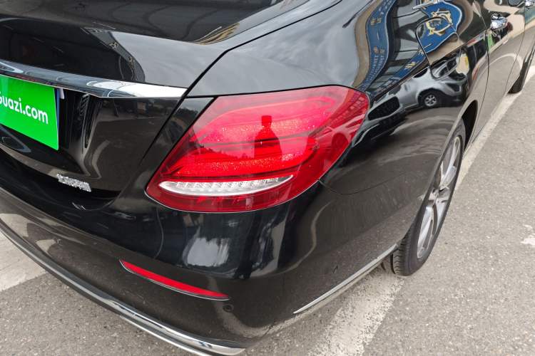 Used Mercedes-Benz E-Class 2020 E 260 L Right Rear Taillight