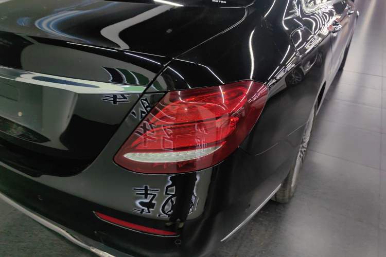 Used Mercedes-Benz E-Class 2020 E 300 L Stylish Model Right Rear Taillight