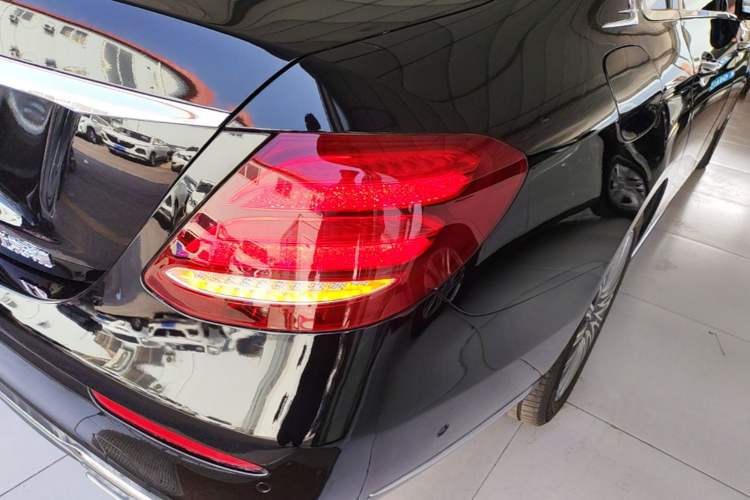 Used Mercedes-Benz E-Class 2020 Facelift E 300 L Stylish Edition Right Rear Taillight