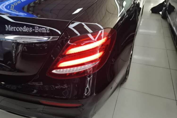 Used Mercedes-Benz E-Class 2020 E 260 L Sport 4MATIC Right Rear Taillight