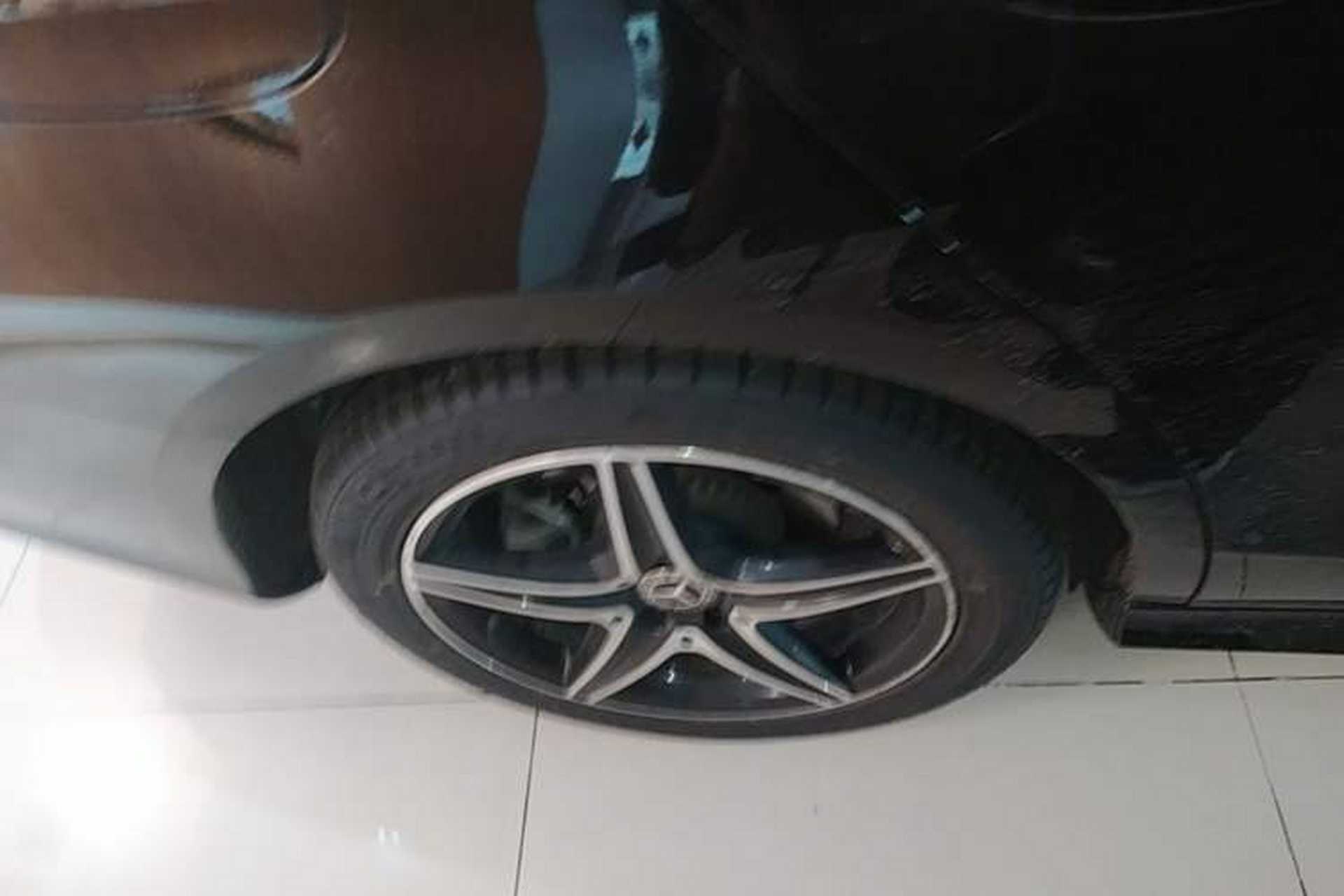 Used Mercedes-Benz E-Class 2020 E 260 Sport Edition Right Rear Wheel Hub
