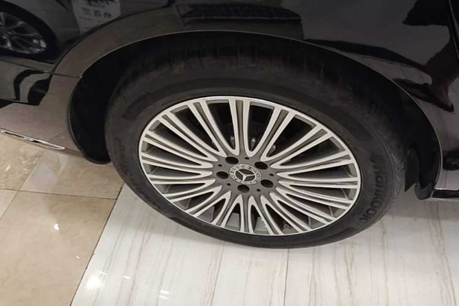 Used Mercedes-Benz E-Class 2020 Facelift E 300 L Stylish Edition Right Rear Wheel Hub