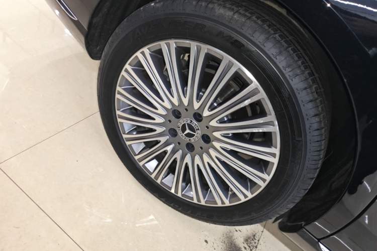 Used Mercedes-Benz E-Class 2020 Facelift E 300 L Stylish Edition Right Rear Wheel Hub