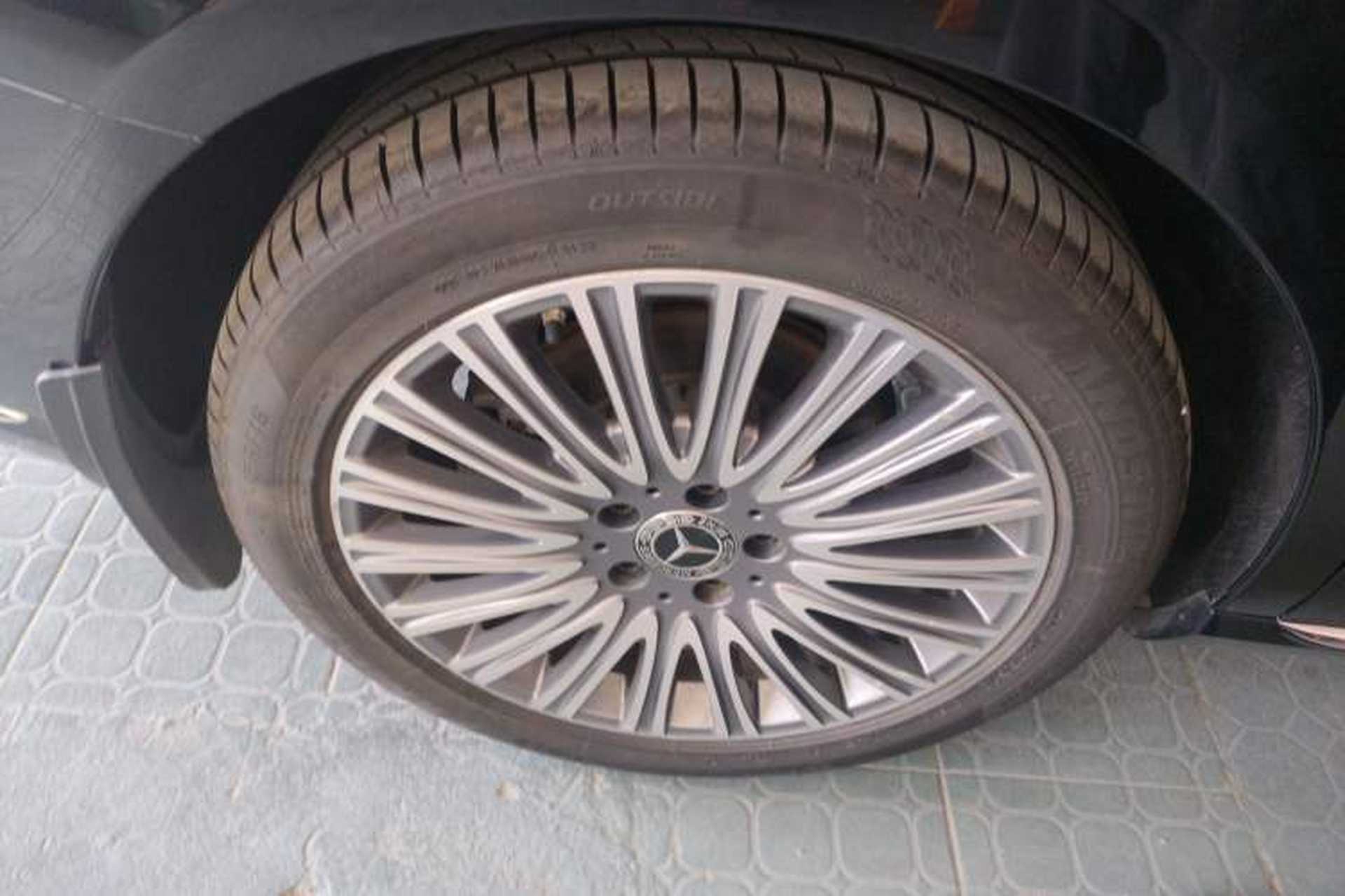 Used Mercedes-Benz E-Class 2020 E 300 L Stylish Model Right Rear Wheel Hub