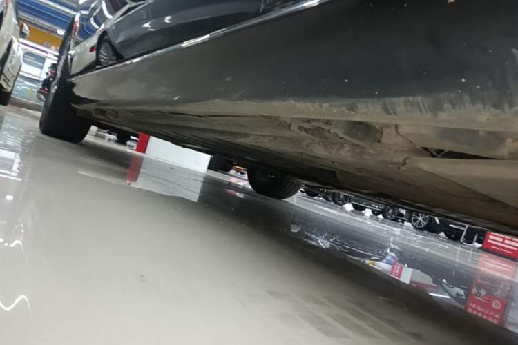Used Mercedes-Benz E-Class 2020 Facelift E 260 L Right Side Sill
