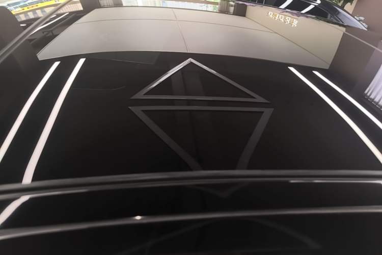 Used Mercedes-Benz E-Class 2020 E 300 L Sporty and Stylish Model Roof